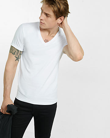 Express, 'V neck'